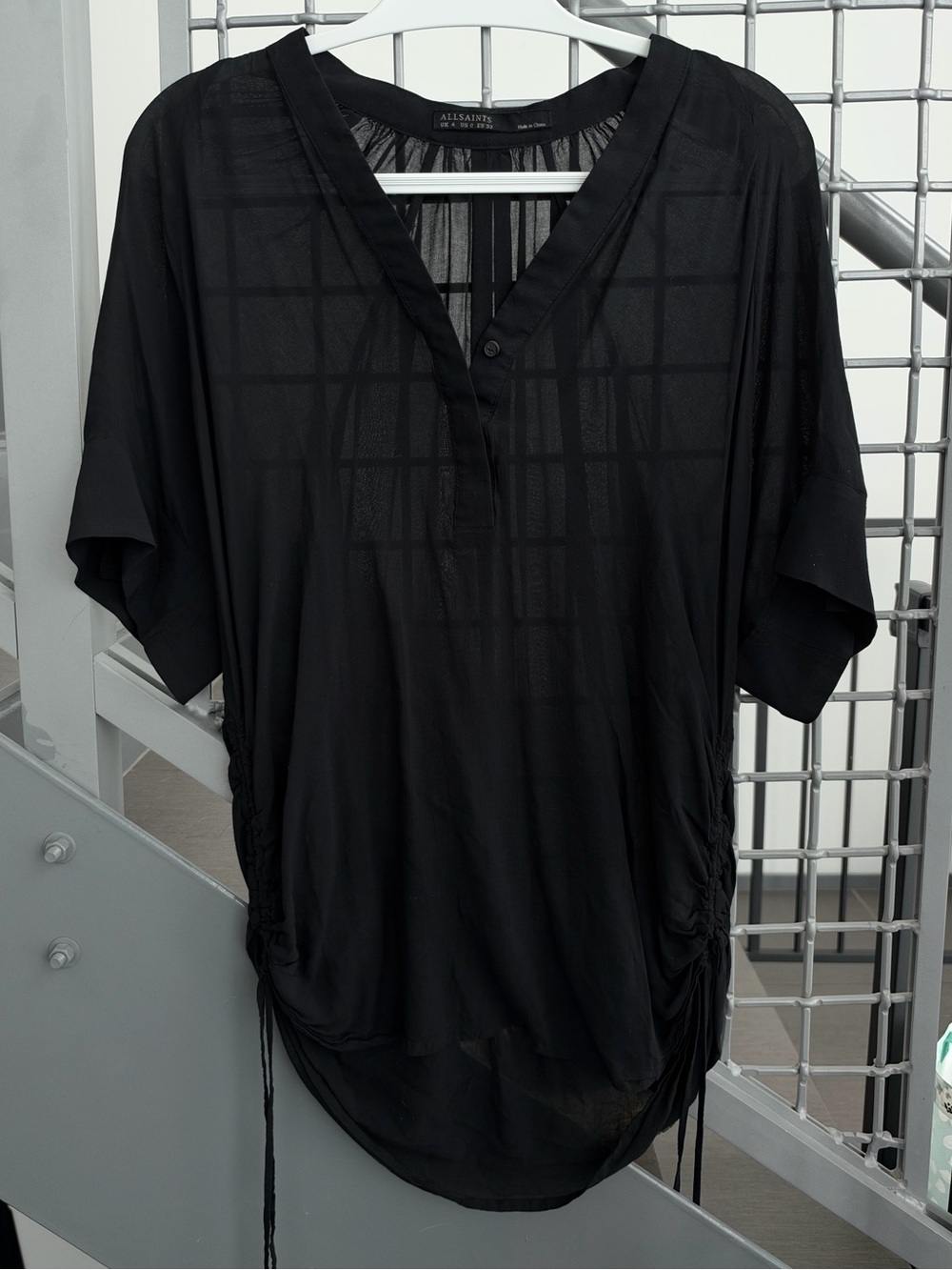 All Saints Black Sheer V-Neck Ruched Blouse Size 0